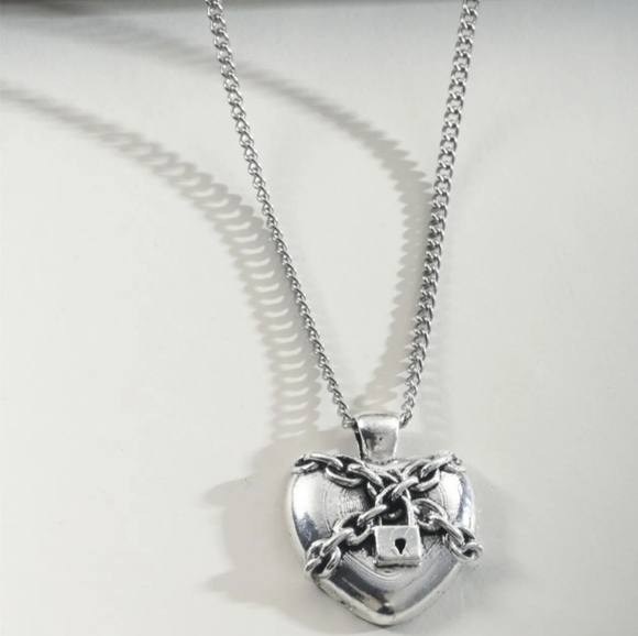 Heart Lock Necklace - Picture 1 of 7